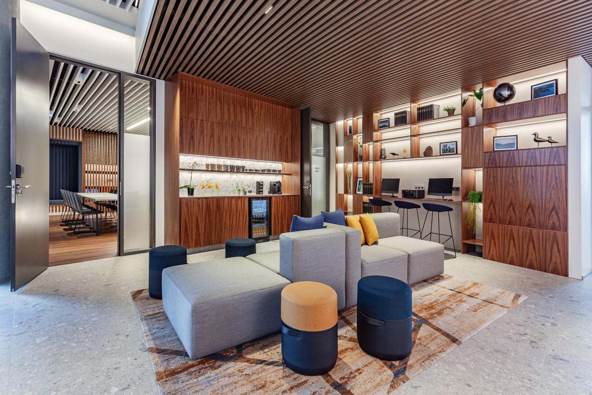Courtyard By Marriott Reykjavik Keflavik Airport Hotell Exteriör bild